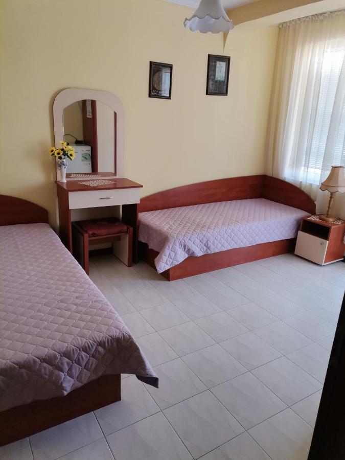 Guest House Konomaevi Σωζόπολη Εξωτερικό φωτογραφία